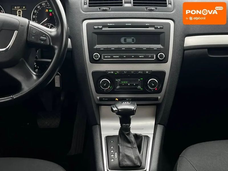 Skoda Octavia, 2010 г., Бензин, 251 тыс. км, Лифтбек, Серый, Львов AT-10409694 фото