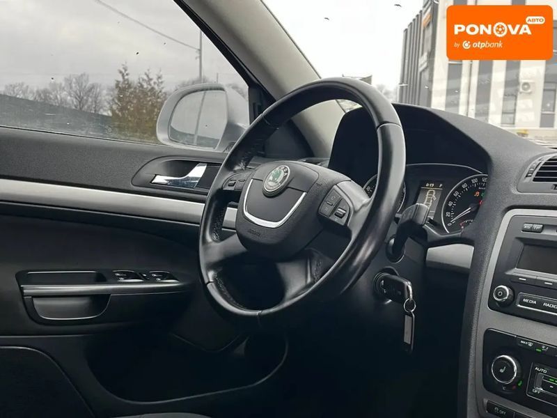 Skoda Octavia, 2010 г., Бензин, 251 тыс. км, Лифтбек, Серый, Львов AT-10409694 фото