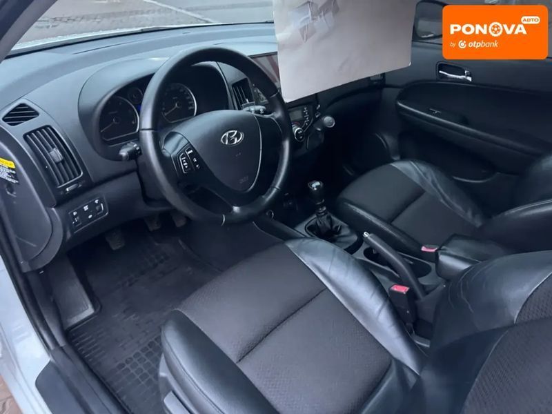 Hyundai i30, 2008 р., Дизель, 194 тис. км, Універсал, Білий, Кривий Ріг AT-10405110 фото