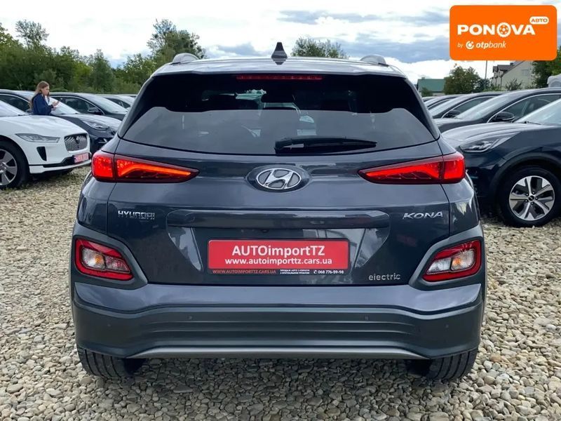 Hyundai Kona, 2020 г., Електро, 69 тыс. км, Внедорожник / Кроссовер, Серый, Сопошин AT-10399932 фото