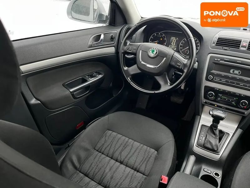 Skoda Octavia, 2010 г., Бензин, 251 тыс. км, Лифтбек, Серый, Львов AT-10409694 фото