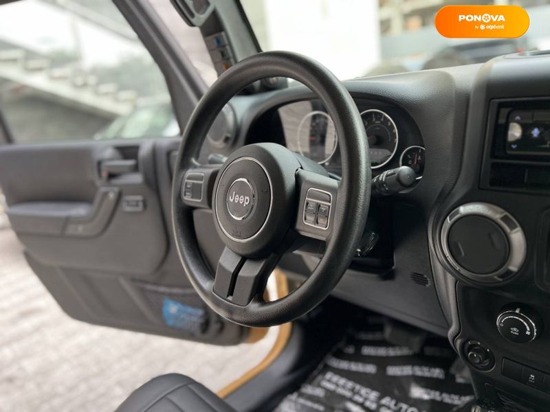 Jeep Wrangler, 2012, Бензин, 3.6 л., 85 тис. км, Позашляховик / Кросовер, Бежевий, Київ 103354 фото