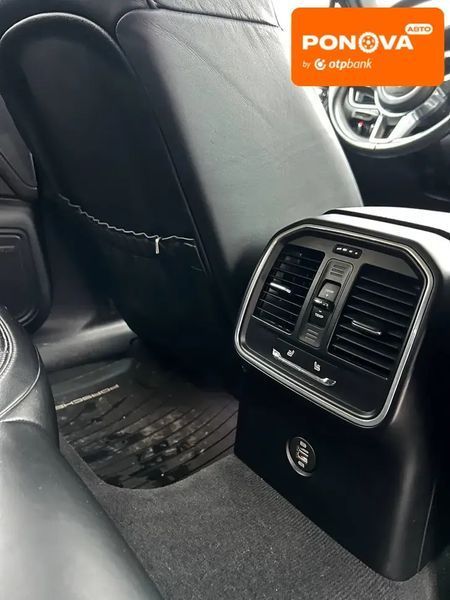 Porsche Macan, 2017 р., Бензин, 78 тис. км, Позашляховик / Кросовер, Білий, Дніпро (Дніпропетровськ) AT-10405111 фото