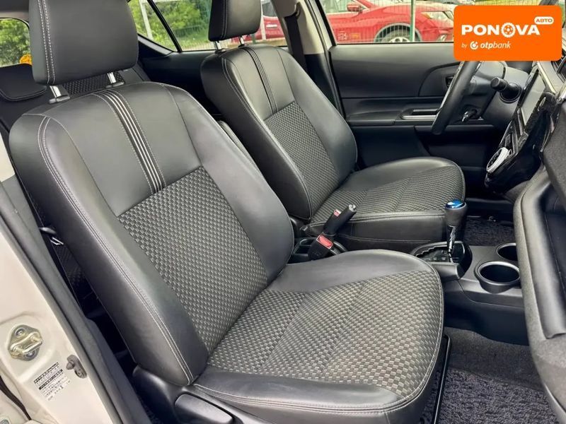 Toyota Aqua, 2019 г., Гибрид (HEV), 63 тыс. км, Хетчбек, Белый, Киев AT-10417479 фото