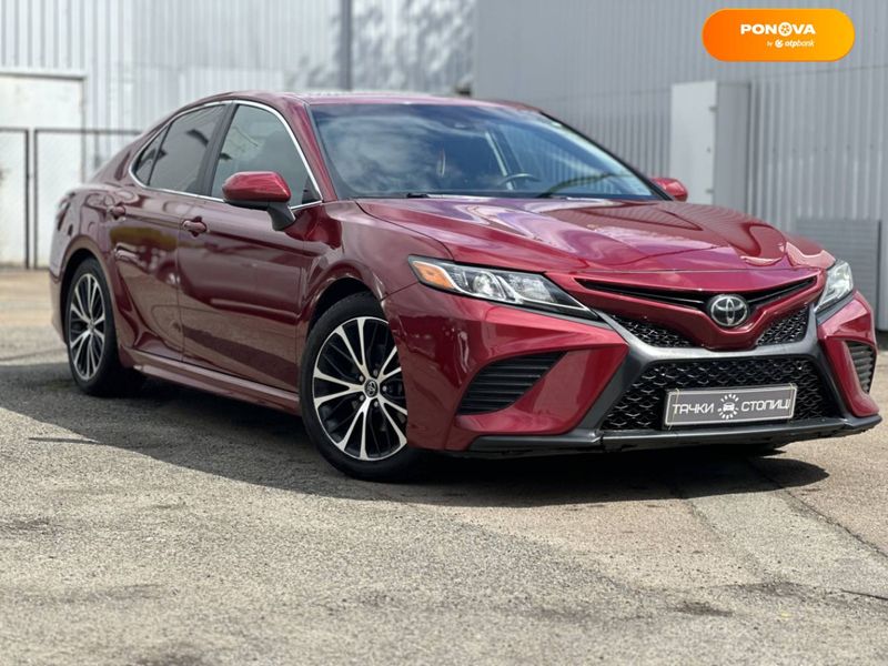 Toyota Camry, 2018, Бензин, 2.49 л., 126 тис. км, Седан, Червоний, Київ 39444 фото