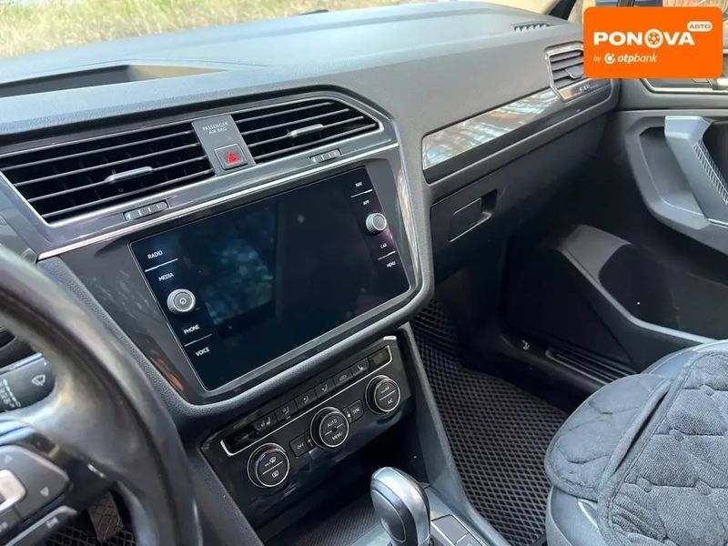 Volkswagen Taigun, 2018 р., Бензин, 216 тис. км, Позашляховик / Кросовер, Сірий, Нові Санжари AT-10423400 фото