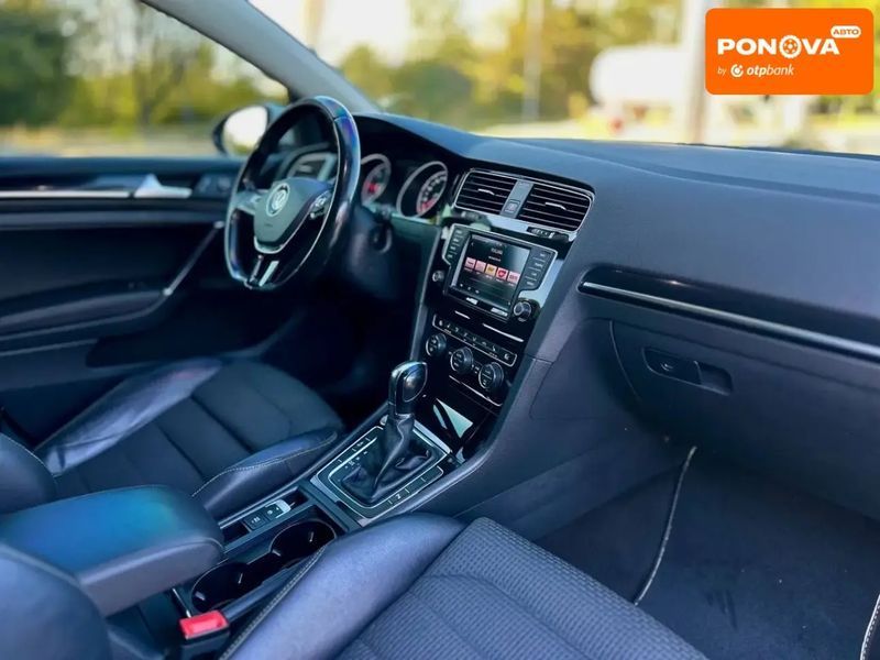 Volkswagen Golf, 2015 р., Дизель, 245 тис. км, Універсал, Білий, Дніпро (Дніпропетровськ) AT-10400514 фото