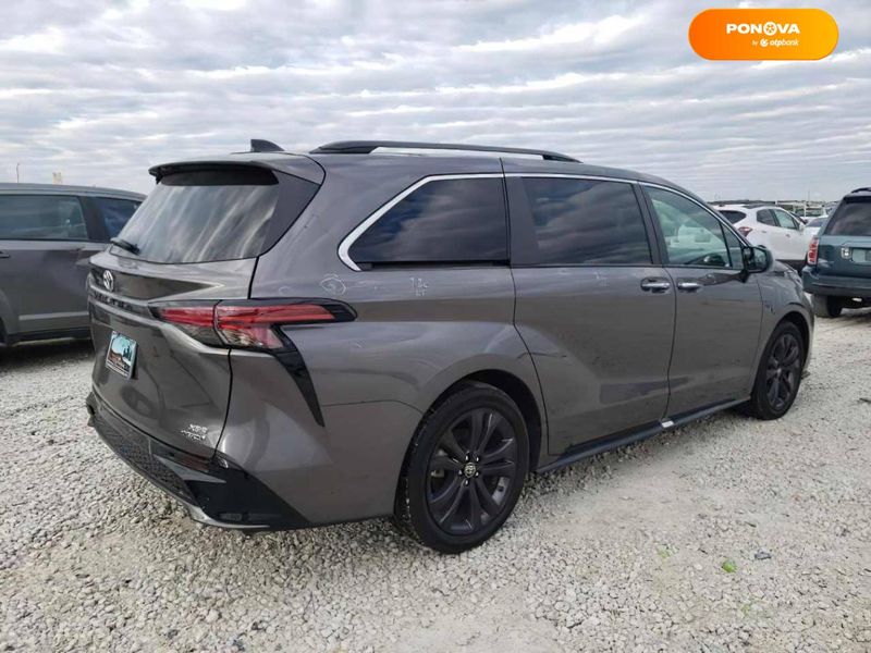 Toyota Sienna, 2022, Гібрид (HEV), 2.5 л., 27 тис. км, Мінівен, Сірий, Коломия Cars-EU-US-KR-25689 фото