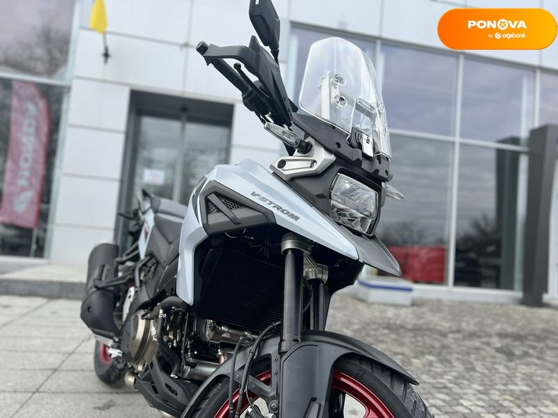 Новий Suzuki V-Strom, 2023, Бензин, 1037 см3, Мотоцикл, Дніпро (Дніпропетровськ) new-moto-104099 фото