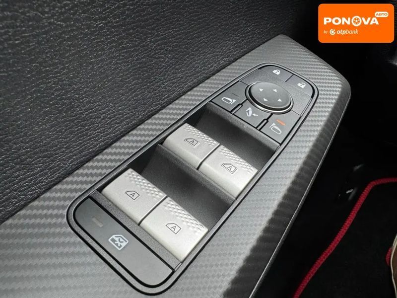 Mitsubishi Outlander, 2024 р., Гібрид (MHEV), 3 тис. км, Позашляховик / Кросовер, Червоний, Львів AT-10418641 фото