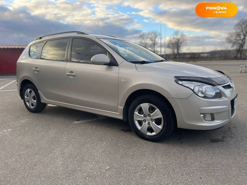 Hyundai i30, 2011, Дизель, 1.58 л., 180 тыс. км, Универсал, Бежевый, Киев Cars-Pr-63110 фото