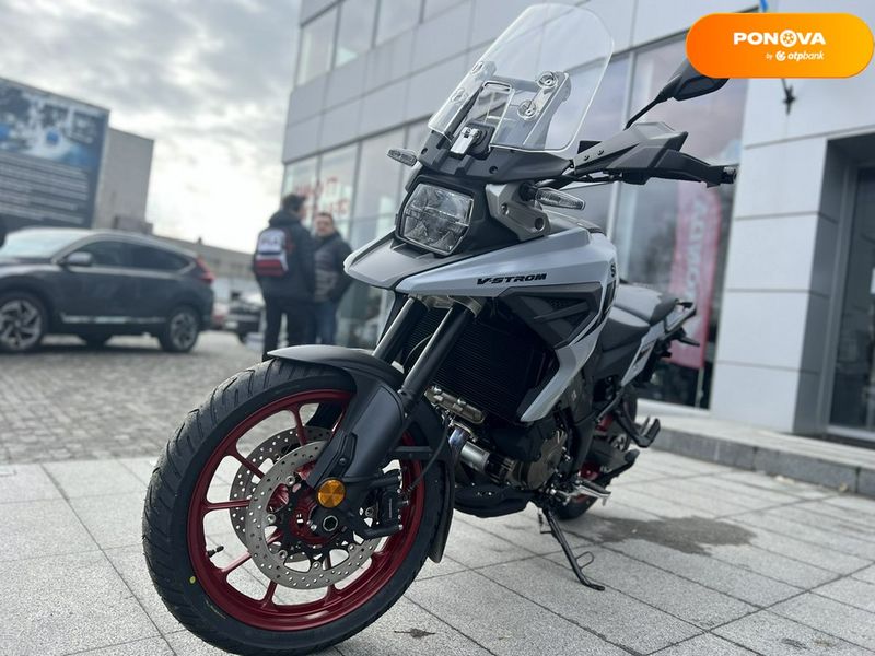 Новый Suzuki V-Strom, 2023, Бензин, 1037 см3, Мотоцикл, Днепр (Днепропетровск) new-moto-104099 фото