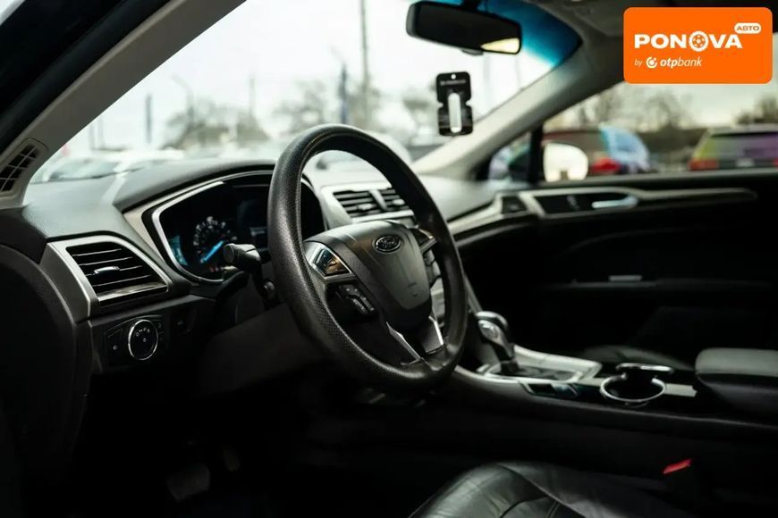 Ford Fusion, 2013 р., Гібрид (PHEV), 235 тис. км, Седан, Чорний, Чернівці AT-10405360 фото