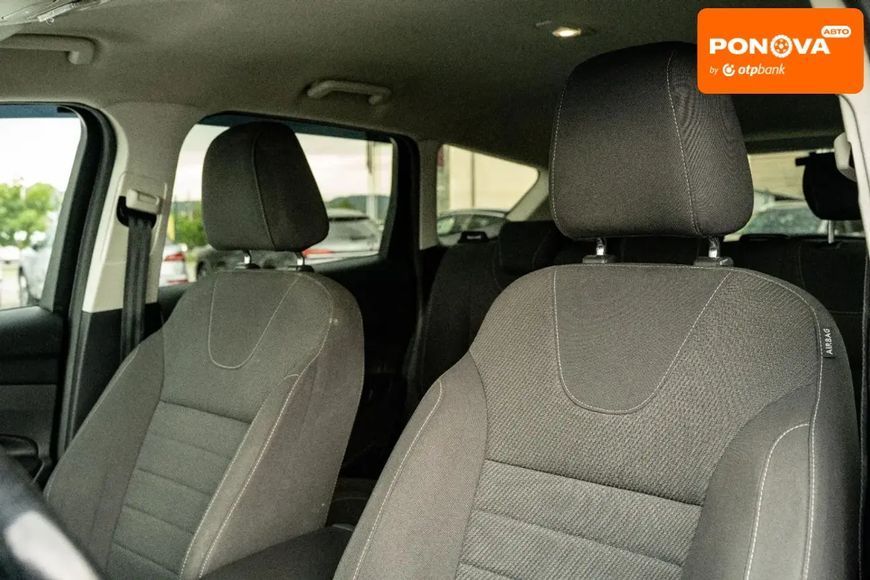 Ford Kuga, 2015 р., Дизель, 145 тис. км, Позашляховик / Кросовер, Сірий, Чернівці AT-10399933 фото