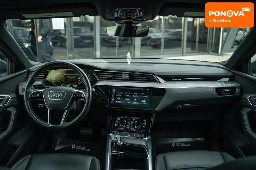 Audi Q8 Sportback e-tron, 2023 р., Електро, 19 тис. км, Позашляховик / Кросовер, Сірий, Чернівці AT-10406263 фото