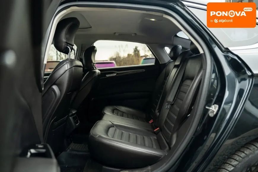 Ford Fusion, 2013 р., Гібрид (PHEV), 235 тис. км, Седан, Чорний, Чернівці AT-10405360 фото