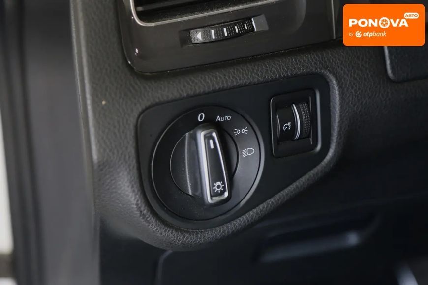 Volkswagen e-Golf, 2016 р., Електро, 106 тис. км, Хетчбек, Білий, Київ AT-10418344 фото