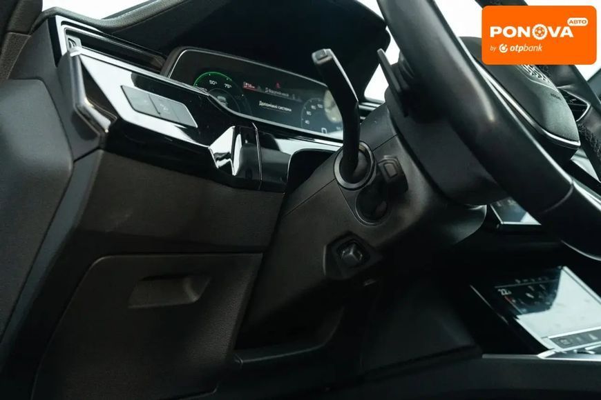 Audi Q8 Sportback e-tron, 2023 р., Електро, 19 тис. км, Позашляховик / Кросовер, Сірий, Чернівці AT-10406263 фото