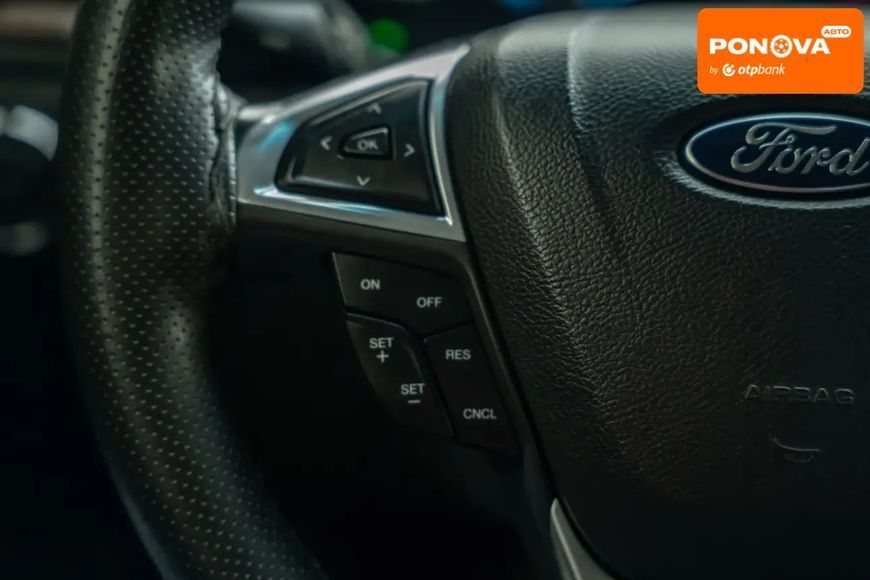 Ford Fusion, 2013 р., Гібрид (PHEV), 235 тис. км, Седан, Чорний, Чернівці AT-10405360 фото