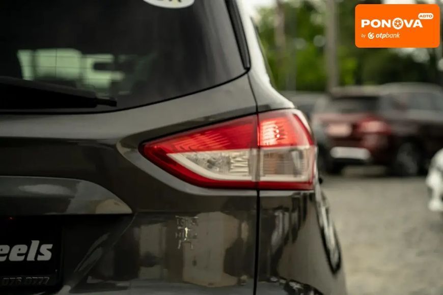 Ford Kuga, 2015 р., Дизель, 145 тис. км, Позашляховик / Кросовер, Сірий, Чернівці AT-10399933 фото