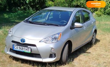 Toyota Prius C, 2014, Гібрид (HEV), 1.5 л., 183 тис. км, Хетчбек, Сірий, Чигирин Cars-Pr-150477 фото