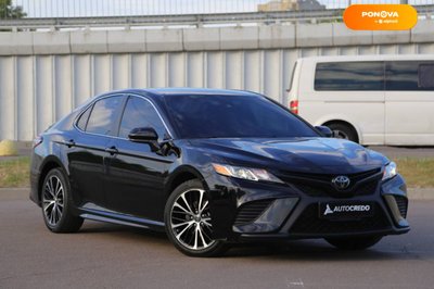 Toyota Camry, 2018, Бензин, 2.49 л., 109 тис. км, Седан, Чорний, Київ 48986 фото