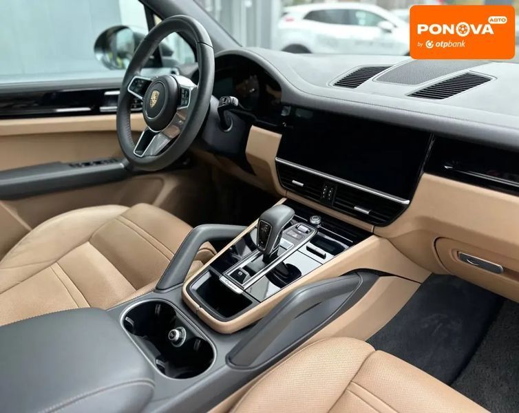 Porsche Cayenne, 2020 р., Бензин, 129 тис. км, Позашляховик / Кросовер, Сірий, Дніпро (Дніпропетровськ) AT-10399948 фото