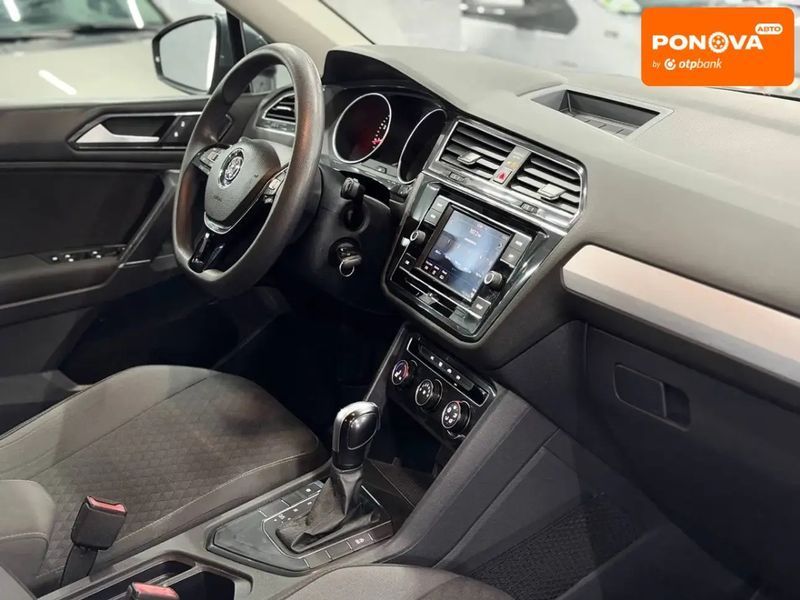 Volkswagen Tiguan, 2018 г., Бензин, 146 тыс. км, Внедорожник / Кроссовер, Серый, Каменское (Днепродзержинск) AT-10412894 фото