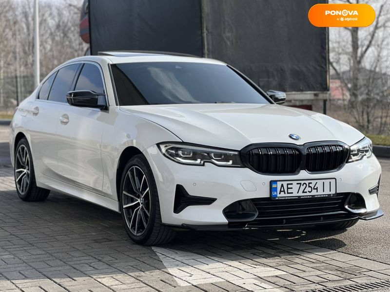 BMW 3 Series, 2019, Бензин, 2 л., 84 тыс. км, Седан, Белый, Днепр (Днепропетровск) Cars-Pr-68496 фото