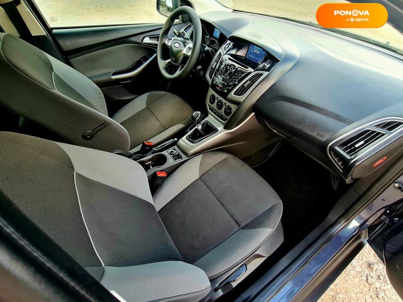 Ford Focus, 2014, Дизель, 1.6 л., 215 тис. км, Універсал, Сірий, Бердичів Cars-Pr-67446 фото