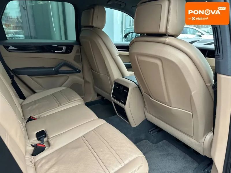 Porsche Cayenne, 2020 р., Бензин, 129 тис. км, Позашляховик / Кросовер, Сірий, Дніпро (Дніпропетровськ) AT-10399948 фото
