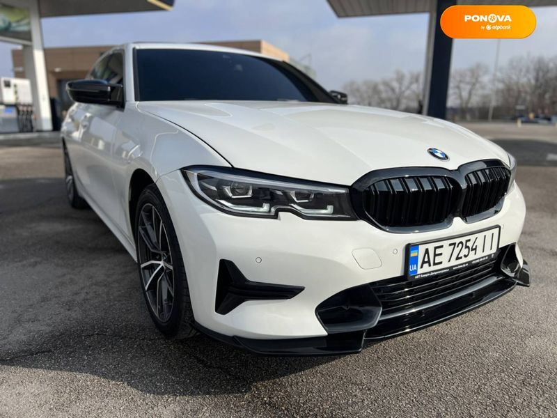 BMW 3 Series, 2019, Бензин, 2 л., 84 тыс. км, Седан, Белый, Днепр (Днепропетровск) Cars-Pr-68496 фото