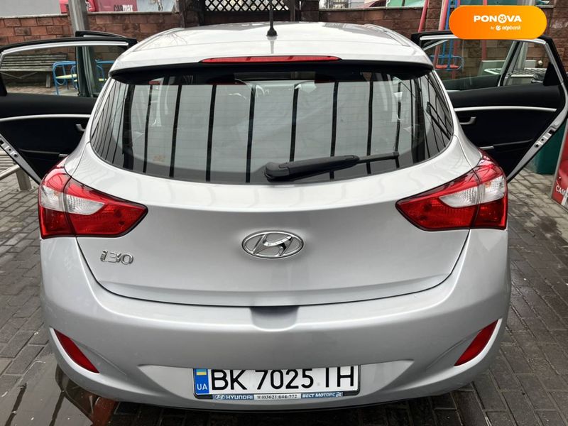 Hyundai i30, 2012, Бензин, 1.4 л., 60 тис. км, Хетчбек, Сірий, Рівне Cars-Pr-58020 фото