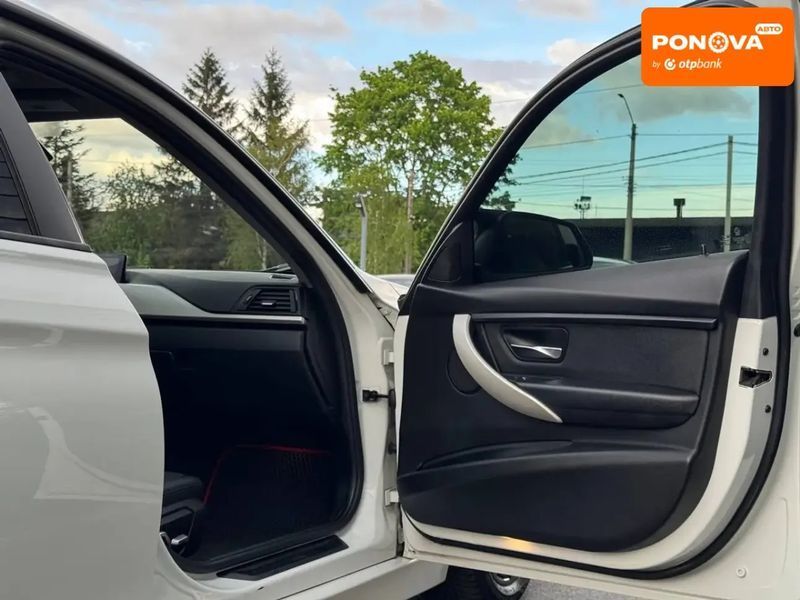 BMW 3 Series, 2018 р., Бензин, 104 тис. км, Седан, Білий, Рівне AT-10417935 фото