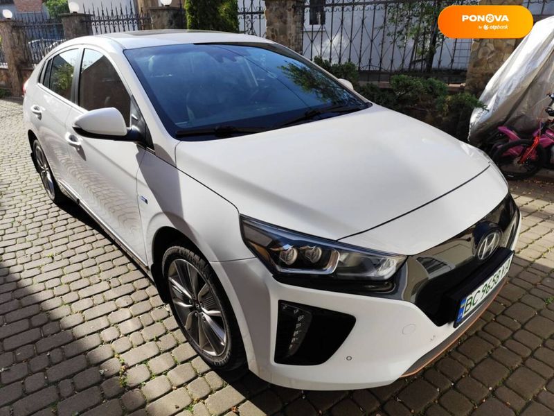 Hyundai Ioniq, 2019, Електро, 61 тыс. км, Лифтбек, Белый, Львов Cars-Pr-66518 фото