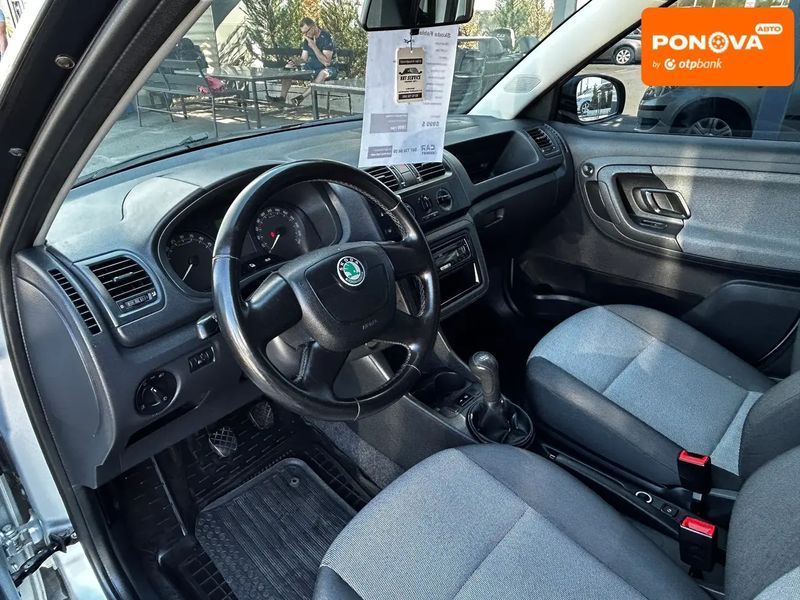 Skoda Fabia, 2012 р., Дизель, 261 тис. км, Універсал, Сірий, Житомир AT-10416899 фото