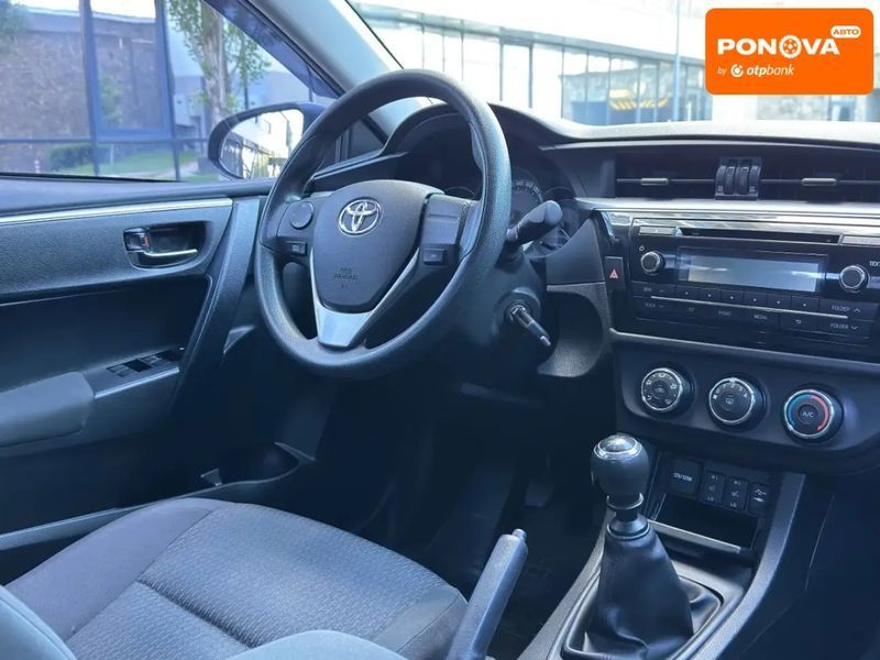 Toyota Corolla, 2013 р., Бензин, 105 тис. км, Седан, Сірий, Львів AT-10418642 фото