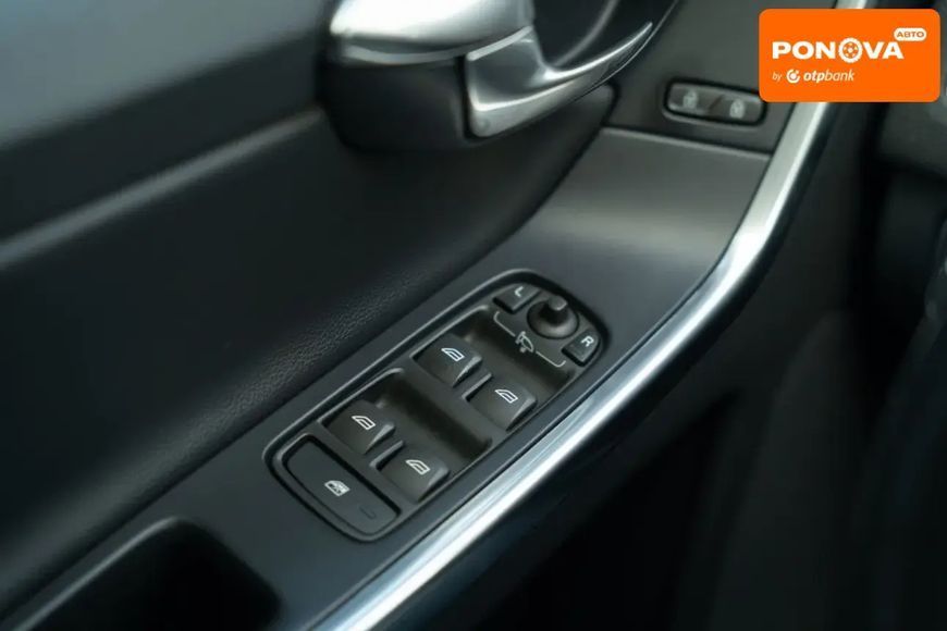 Volvo XC60, 2015 р., Дизель, 247 тис. км, Позашляховик / Кросовер, Білий, Чернівці AT-10405361 фото