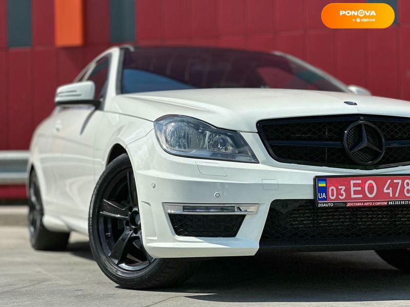 Mercedes-Benz C-Class, 2012, Бензин, 1.8 л., 215 тис. км, Купе, Білий, Київ 108018 фото