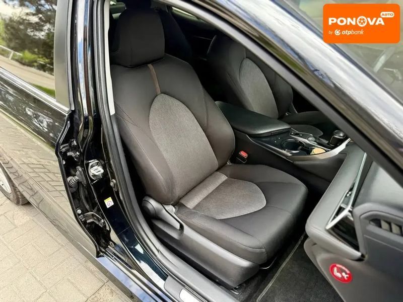 Toyota Camry, 2018 г., Бензин, 87 тыс. км, Седан, Чорный, Днепр (Днепропетровск) AT-10418066 фото