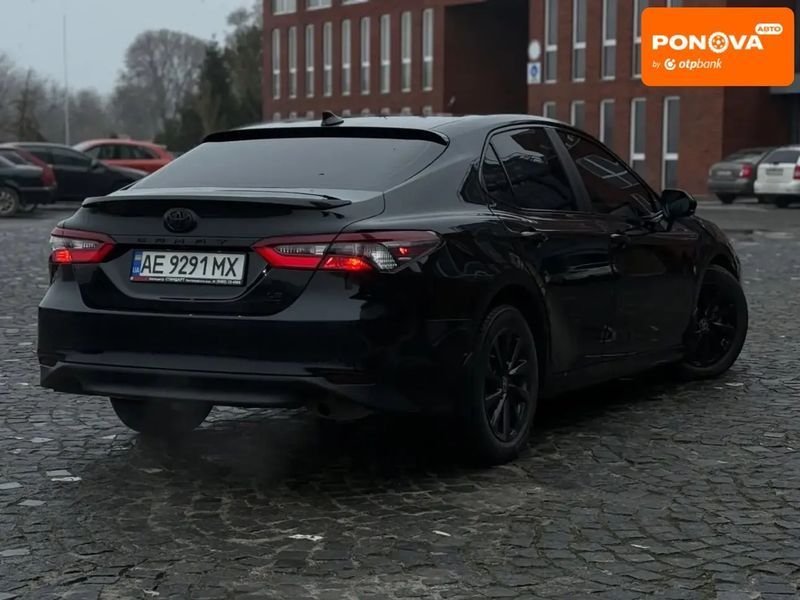 Toyota Camry, 2021 г., Бензин, 70 тыс. км, Седан, Чорный, Днепр (Днепропетровск) AT-10409569 фото