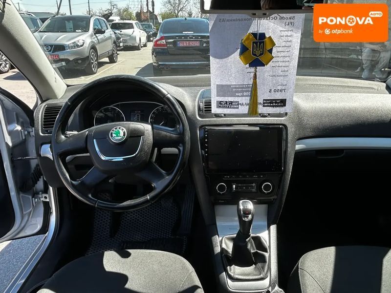 Skoda Octavia, 2011 р., Бензин, 193 тис. км, Універсал, Сірий, Житомир AT-10416732 фото
