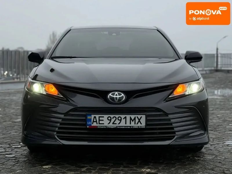 Toyota Camry, 2021 г., Бензин, 70 тыс. км, Седан, Чорный, Днепр (Днепропетровск) AT-10409569 фото