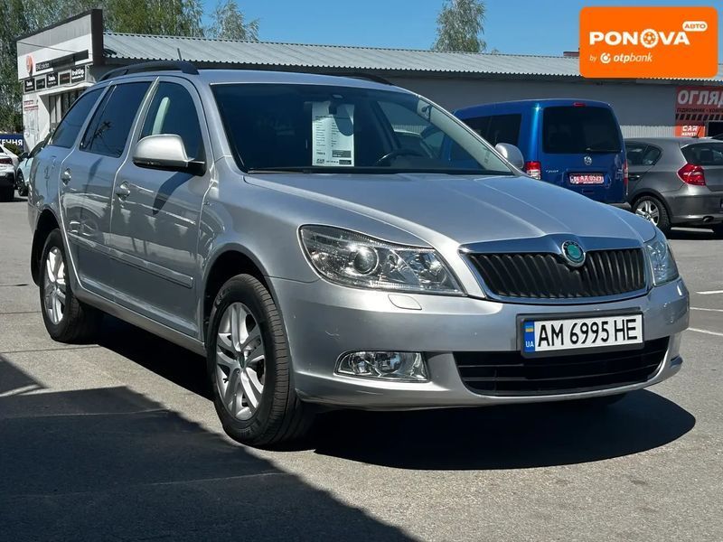 Skoda Octavia, 2011 р., Бензин, 193 тис. км, Універсал, Сірий, Житомир AT-10416732 фото