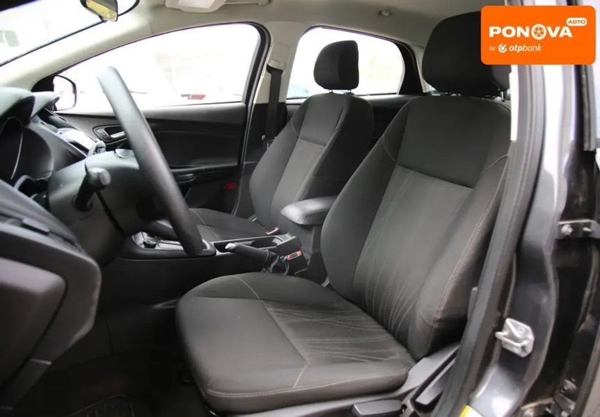 Ford Focus, 2017 р., Бензин, 56 тис. км, Седан, Сірий, Харків AT-10426387 фото