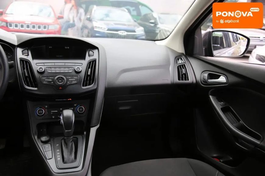 Ford Focus, 2017 р., Бензин, 56 тис. км, Седан, Сірий, Харків AT-10426387 фото