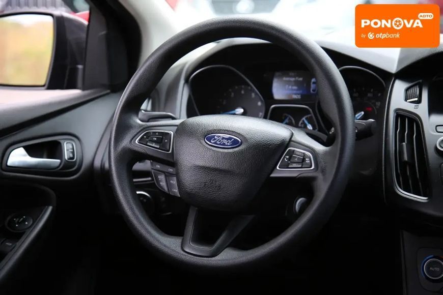 Ford Focus, 2017 р., Бензин, 56 тис. км, Седан, Сірий, Харків AT-10426387 фото