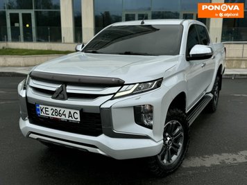 Mitsubishi L 200, 2019, Дизель, 2.44 л., 243 тис. км, Пікап, Білий, Дніпро (Дніпропетровськ) Cars-Pr-277608 фото