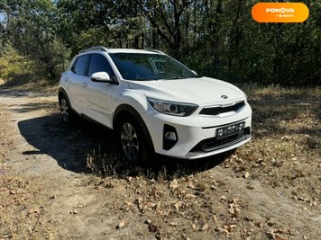 Kia Stonic, 2017, Бензин, 1.37 л., 95 тис. км, Позашляховик / Кросовер, Білий, Київ Cars-Pr-238121 фото