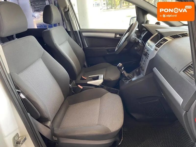 Opel Zafira, 2009 г., Дизель, 300 тыс. км, Минивен, Белый, Николаев AT-10403814 фото